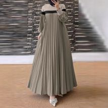 Robe d'été plissée à épissures pour femmes