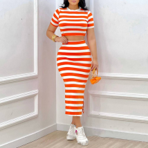 Femme Vêtements Robe de costume slim à rayures