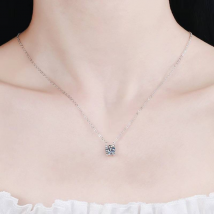 Collier tête de taureau en moissanite pendentif diamant unique pour femme collier clavicule cadeau de Saint Valentin pour femme