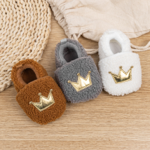 Autumn And Winter New Baby Shoes Plush Crown Toddler Shoes Warm And Soft Soled Baby Cotton Shoes Do Not Drop Shoes