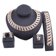 Exquisite Dubai Gold Wedding Bridesmaid Crystal Necklace Earrings Bracelet Ring Party Costume Jewelry Set