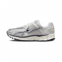 Nike Zoom Vomero 5 Women's Grey White Silver Thick Sole Sports Running Shoes FD0884-025