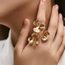 French flower ring color preserving copper plated with K real gold personality design irregular metal feel creative temperament ring