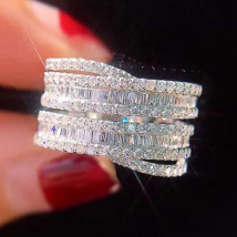 Bague Cao Shi incrustée de Zircon en forme de T Bague de mariage pour femme