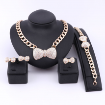 Fashion Gold Color Crystal Bowknot Jewelry Set Weddings Party Dubai Gold Necklace Earrings Bracelet Ring Set