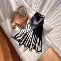 Women's Clothing Winter Hot Black Zebra Pattern Patchwork Skirt For Women With Pear Shaped Body, High Waist, A Line Umbrella Skirt, Long Skirt