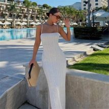 Robe tricotée style vacances pour femme, nouvelle robe d'été à bretelles dos nu, robe longue sexy en bord de mer
