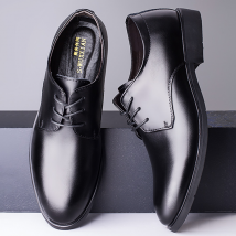 British best man, black groom, business suit, winter plush casual leather shoes, men's wedding shoes