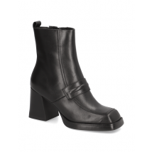 NEWD. Stiefelette