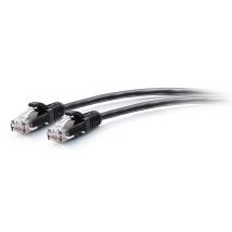 C2G Câble de raccordement Ethernet fin Cat6a non blindé (UTP) avec protection anti-accrochage de 0,9 m - Noir