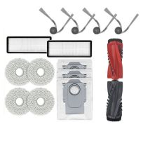 Roborock Q Revo Curv Pacchetto accessori: 1 spazzola principale, 4 panni per mocio, 2 filtri, 3 sacchetti per la polvere, 4 spazzole laterali - Set 