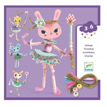 Enfilez vos personnages préférés avec le kit Djeco