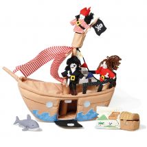 Oskar & Ellen The Jolly Roger Pirate Ship