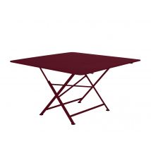 Fermob - Table de jardin carrée Cargo 130 x 130 cm Cerise Noire Cerise noire Dimensions (L x l x H):128 x 128 x 74 cm Extensible:Non Forme:Carrée Gara