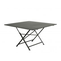 Fermob - Table de jardin carrée Cargo 130 x 130 cm Romarin Romarin Dimensions (L x l x H):128 x 128 x 74 cm Extensible:Non Forme:Carrée Garantie:5 ans