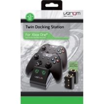 Twin Docking Station -lataustelakka + akut, Xbox One, musta