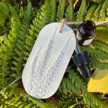The Foxglove Tree Fern Botanical Cast Fragrance Diffuser - Small