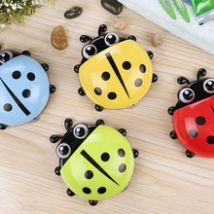 1PC SchöNe Marienkäfer Zahnbürste Zauberstab Saug Badezimmer setzt Karikatur Sauger Zahnbürste Halfter/Saug-Haken OK 0383