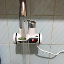 Cuisine chauffe-eau sans réservoir 220V 3000W instantané électrique robinet eau chaude électrique rapide chauffage robinet avec affichage de la température Eu