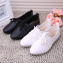 Femmes oxford chaussures plates printemps pour femme chaussures plates en cuir été richelieu vintage lacets mocassins baskets décontractées # T2G