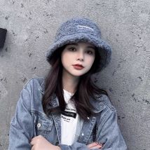 Chapeau en fourrure pour femmes et filles | Chapeau seau d'hiver, Soild et lettres, chapeaux de pêche chauds et épais à la en plein air, casquette souple