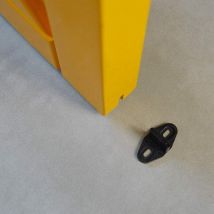 Guides de plancher de porte de grange à fond réglable en 2 pièces avec vis