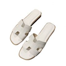 Sandales d'été confortables vêtements de pantoufles chaussures à fond plat mot sandales pantoufles femmes pantoufles