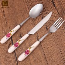 Couverts de voyage en céramique poignée en acier inoxydable fourchette Steak de luxe Posate couverts ensemble Peralatan Makan Camping vaisselle WKI024