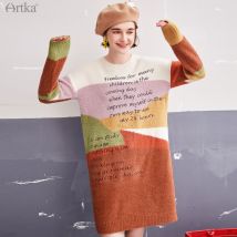 ARTKA hiver nouvelles femmes robe lettre broderie couleur épissure robes tricotées épais en vrac longue robe pull YB10990Q