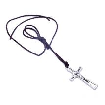 Collier rétro avec pendentif en croix de jésus pour hommes et femmes, bijou religieux catholique U2JC