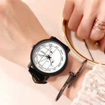 Grand cadran Simple personnalité créative étudiants tendance petite amie montre mâle femme Table anniversaire saint valentin erke