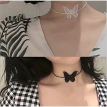 Japonais coréen ornement printemps et été accessoires immortel papillon cou anneau collier ras du cou court collier ras du cou