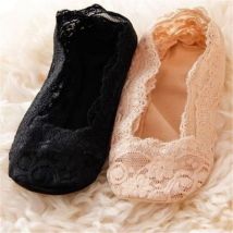 Chaussettes de Yoga coton dentelle cheville bas prix bas coupe taches chaussettes invisibles antidérapant pantoufles chaussettes de sport respirant