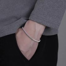 Bijoux populaires Bracelet en acier titane Bracelet pour hommes en acier inoxydable haut de gamme Bijoux pour garçons