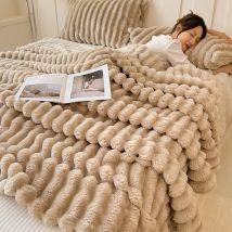 Flannel Blanket Soft Touch Fleece Bed Sheet Thickened Plush Blanket Sofa Cover Blanket