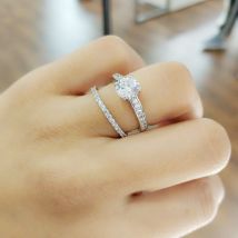 Ensemble de bagues de promesse d'amour avec anneau en cristal pour femme