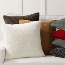 Housse de coussin en peluche confortable en fausse fourrure pour canapé, salon, oreillers décoratifs 18x18, taie d'oreiller de décoration nordique pour la maison