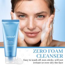 Nettoyant visage version Medicube nettoyant/hydratant sans mousse, hydratant/contrôle du sébum doux