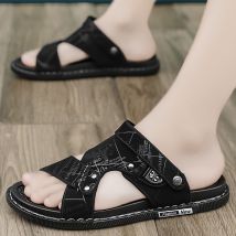 Sandales, pantoufles, chaussures de plage DK
