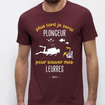 T-shirt De Mangas Curtas Para Homem - Burgundy Monsieur Pêcheur Plus Tard Je Serais Plongeur - Burgundy Tshirtplustardjeserais-23