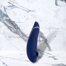 Blauwe Siliconen Premium 2 vibrator van Womanizer