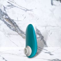 Turquiouse Siliconen Starlet 3 vibrator van Womanizer