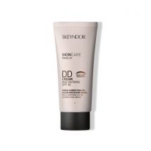 Skeyndor DD Cream SPF50 02