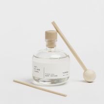 Diffuseur d'huiles essentielles avec bois de pin - Idée cadeau femme - Cadeau Crémaillère - Hetkinen - Les Raffineurs