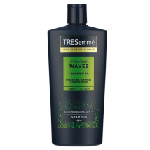 Tresemm&eacute; Flawless Waves Coconut Oil Shampoo 685 ml