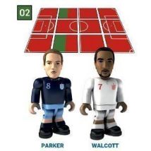 Topps Minis FA Collect & Build Pitch Pack Figures - Parker & Walcott