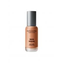 Mádara - Skin equal - foundation für strahlenden teint lsf 15 - 30ml - Braun