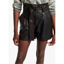 shorts a vita alta da indossare con cintura in pel