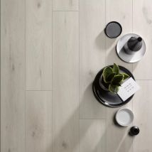 Parquet Contrecollé 10mm : Chêne Ivoire / P132 / Authentic / Pefc (made In France) - Bricoman