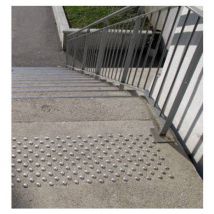 Clous Podotactiles Extérieur Dinaclou Inox Dinac À Sceller - 250 Pièces - 102257d - Bricoman